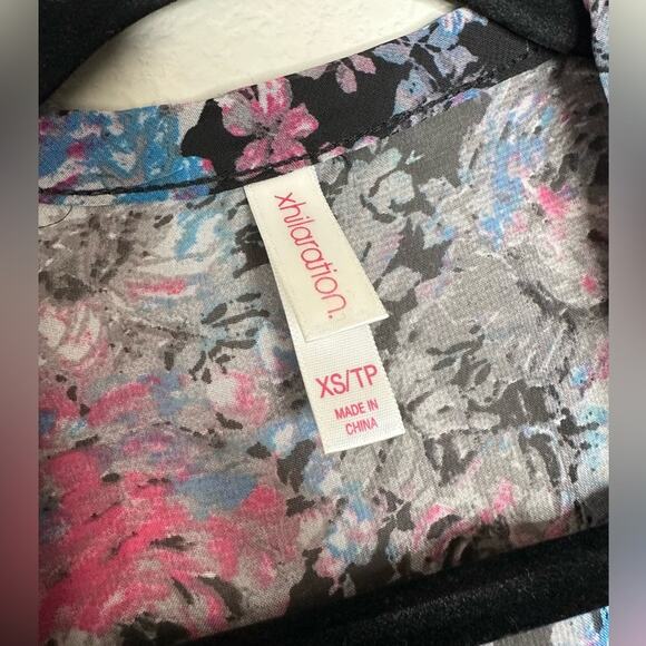 XHILARATION Womens Floral Printed Fringe Sheer Swim Cover up Size XS - Picture 2 of 5